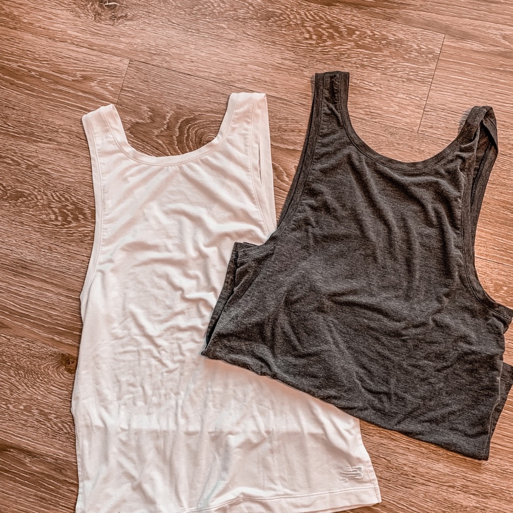 2 New balance work out tops (charcoal and white)